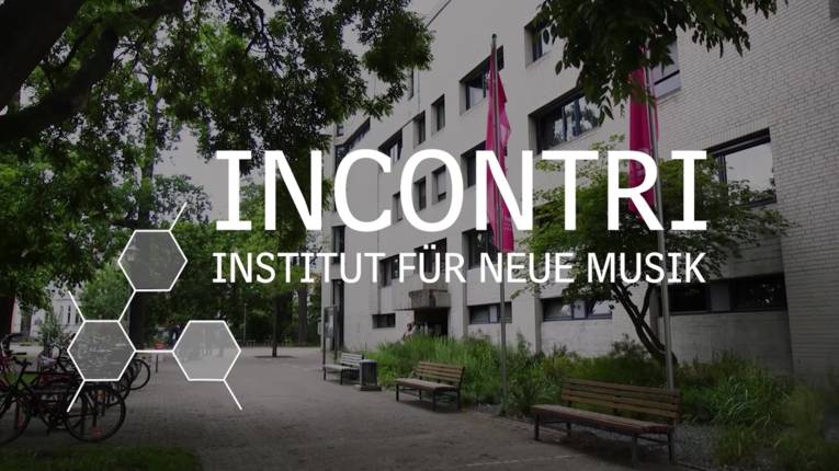 Collage: Gebäude, davor steht auf dem Bild "Incontri - Institut für neue Musik"